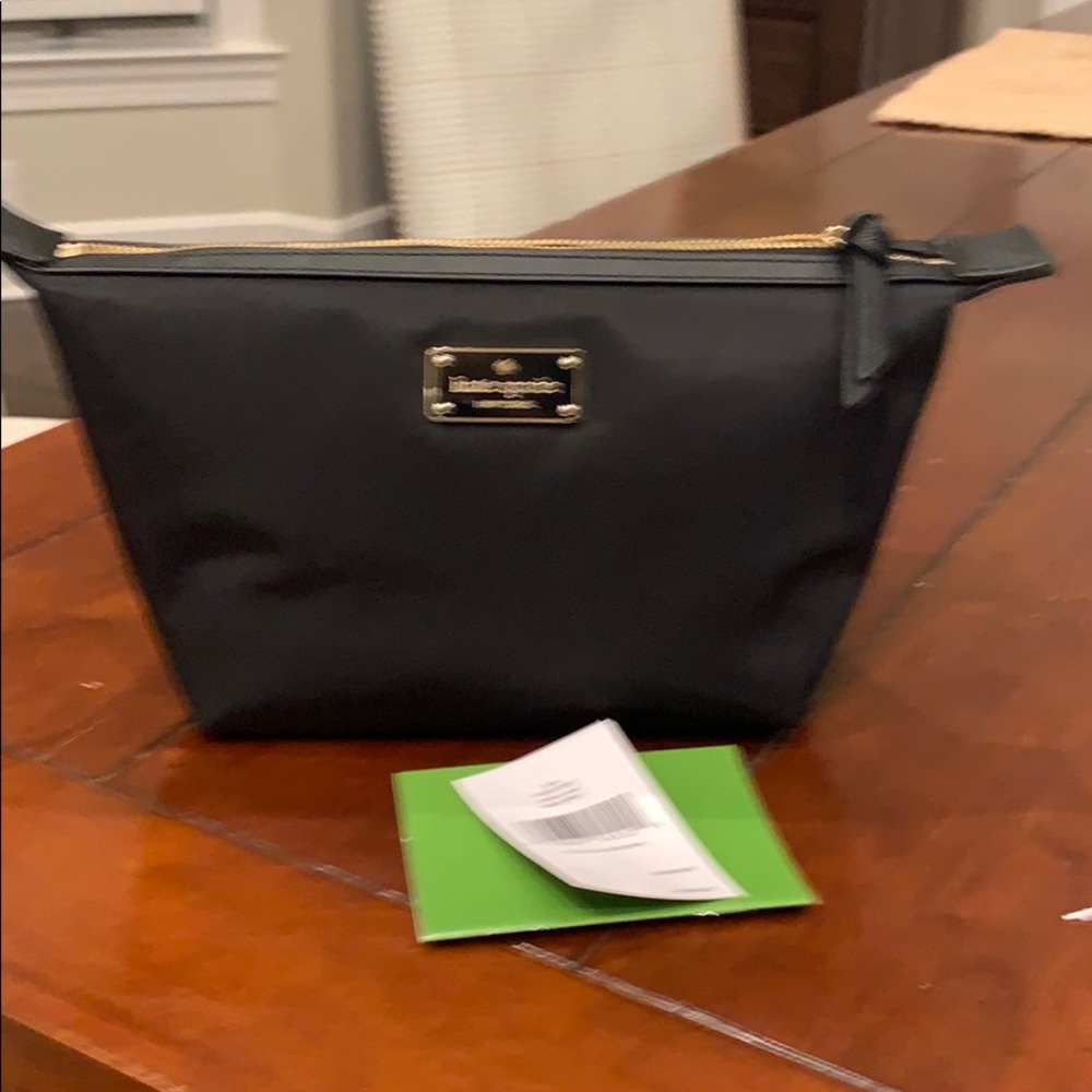 NWT Kate Spade Jodi cosmetic bag!